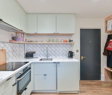 Studio to rent - Photo 4