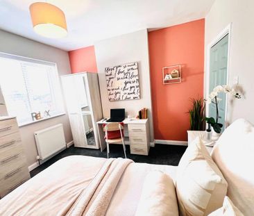 5 bedroom house of multiple occupation to rent - Photo 4