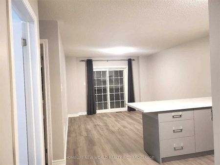 For Lease - 208 Hunting Ridges Grd Drive, Richmond Hill, Ontario - Photo 3