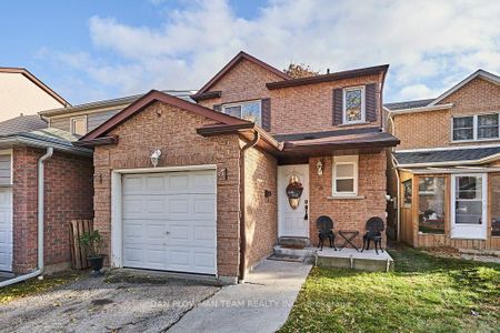 For Lease - 98 Greenfield Crescent, Whitby, Ontario - Photo 2