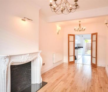 4 bedroom terraced house to rent - Photo 4