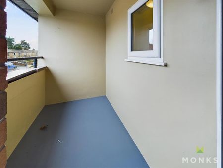 2 bedroom apartment to rent - Photo 5