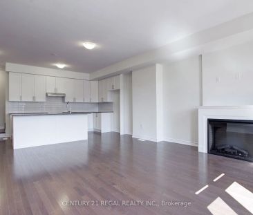 Condo Townhouse For Lease | N9195068 - Photo 5