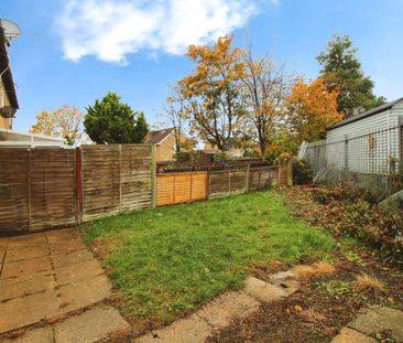 Babington Park, Grange Park, Swindon, Swindon, SN5 - Photo 1