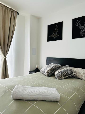 1 Bed Flat, Thunderer Street, E13 - Photo 2