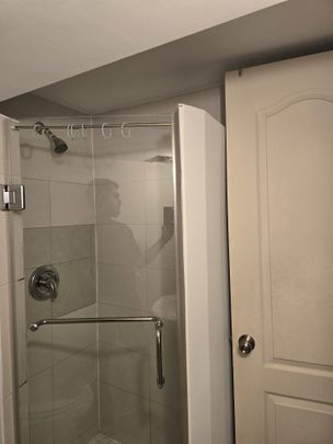 For Lease - 37 Cameo Crescent Unit# Bsmt, Toronto, Ontario - Photo 1