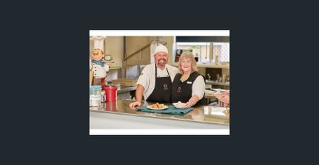 Independent Retirement rentals - includes 2 meals per day - Photo 4