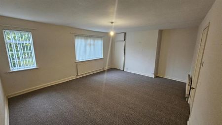 2 bedroom terraced house to rent - Photo 3