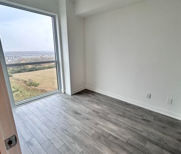 For Lease - 3071 Trafalgar Road Unit# 1410, Oakville, Ontario - Photo 3