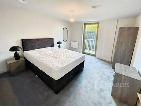 1 bedroom flat to rent - Photo 4