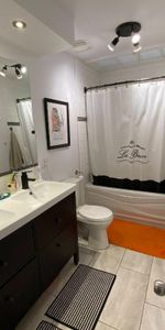 Beau 8 1/2 rénové proche métro Fabre - Photo 4