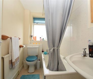 2 bedroom terraced house to rent - Photo 6