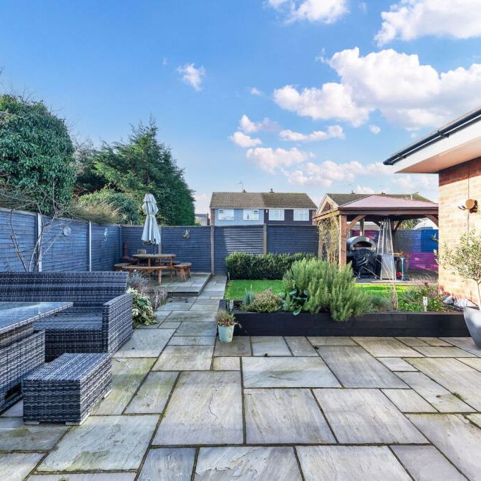 Beautifully presented and maintained property with high specification throughout. Ramsey, PE26 - Photo 1