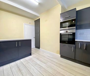 2 bedroom property to rent - Photo 6