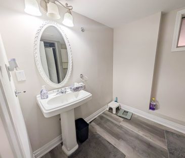 Spacious 2 Bedroom Lower Unit In Welland! - Photo 3