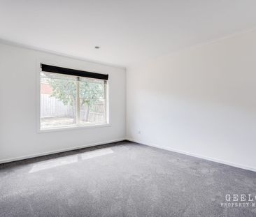Four Bedder in Great Location (Check Out My 3D Tour) - Photo 4
