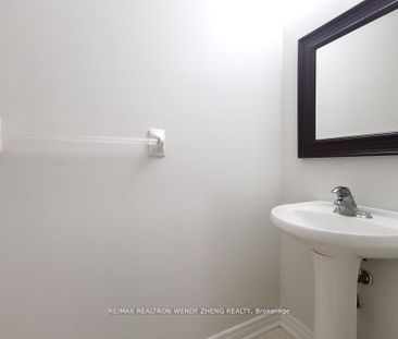 For Lease - 6 Mountland Road Unit# Upper, Brampton, Ontario - Photo 6