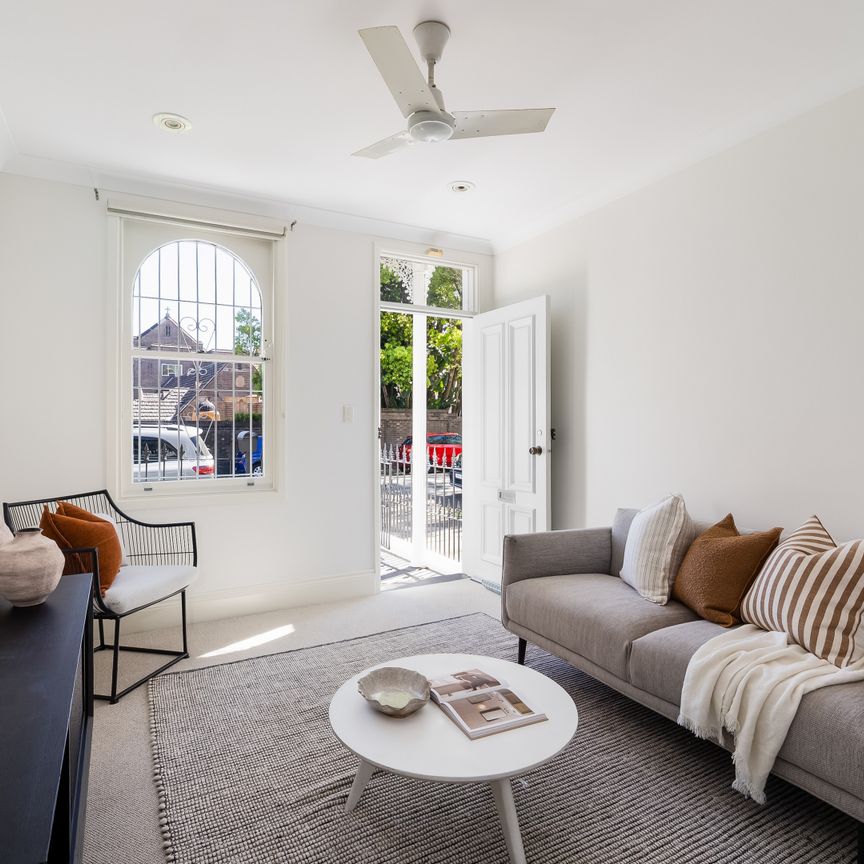 45 Renwick Street, Leichhardt NSW 2040 - Apartment For Rent | Domain - Photo 1