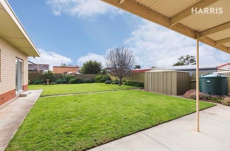 Mitchell Park - Photo 3