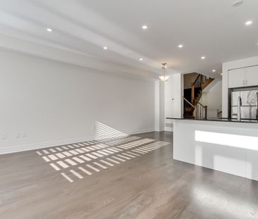 For Lease - 1311 Restivo Lane, Milton, Ontario - Photo 6