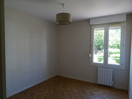 Location Appartement 2 Pièces 47 m² - Photo 2