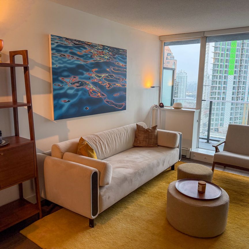 1 Bed Executive Suite | Downtown Vancouver | Ocean Views • Fully Furnished | Utilities - Photo 1