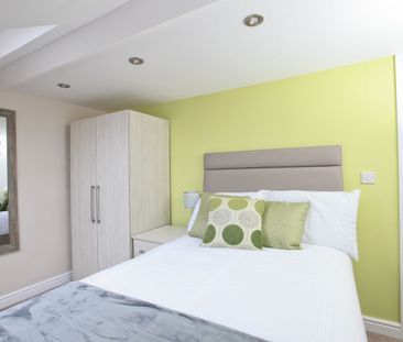 Room in a Shared House, Waylen Street, RG1 - Photo 2