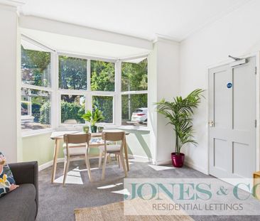 1 bedroom in a house share to rent - Photo 2