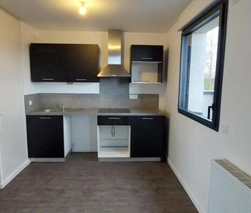 VERSON, F3 DUPLEX AVEC TERRASSE - Photo 3