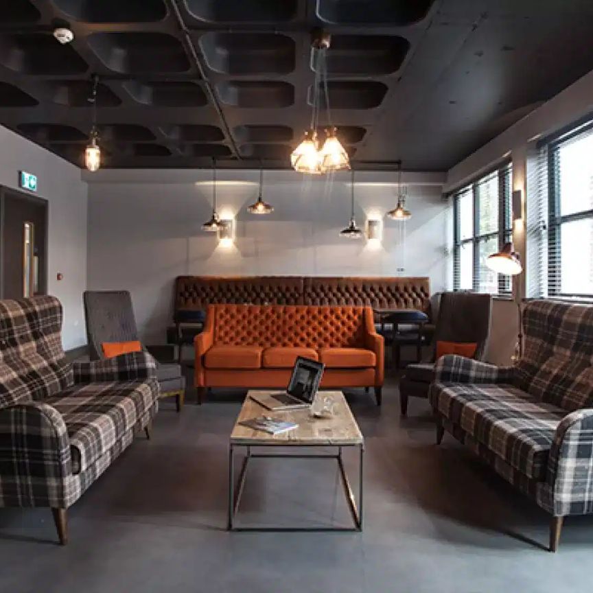 Gold Studio Plus - Photo 1