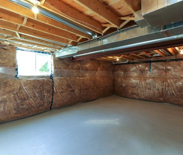 For Lease - 107 ROSIE Street, Blue Mountains, Ontario - Photo 5