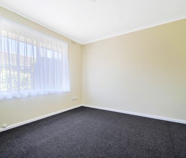 One Bedroom Unit - Photo 2