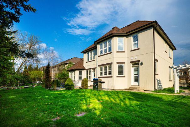 For Lease - 645 Cranleigh Court, Mississauga, Ontario - Photo 1