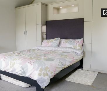 Quiet studio flat to rent in Terenure, Dublin - Photo 6