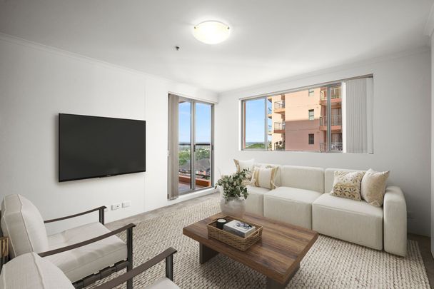 Modern 1 Bedroom Apartment with District Views - Photo 1