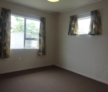 Bangor Street, Flaxmere - Photo 4