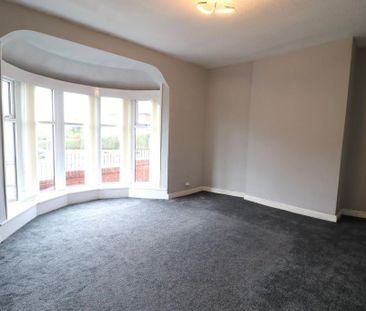 3 bedroom end of terrace house to rent - Photo 3