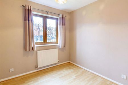 3 bedroom detached house to rent - Photo 4