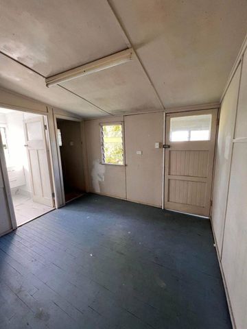 Highset Unit in Park Avenue - Photo 3