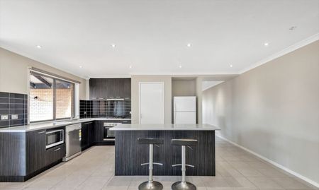 Rooms for Rent – Opposite Deakin University Waurn Ponds - Photo 3