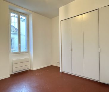 Location Appartement 3 pièces 64m² MARSEILLE 4ème - Photo 2