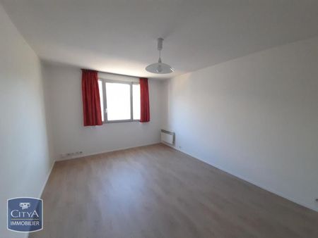 Location Appartement 1 pièce 23m² TOURS 37000 - Photo 2
