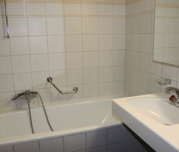 Schöne 2.5-Zimmerwohnung in Biel zu vermieten - Photo 6