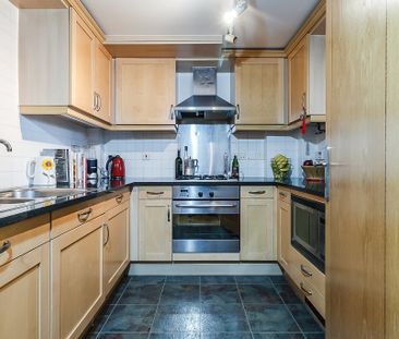 2 Bed Flat, Rotherhithe Street, SE16 - Photo 4