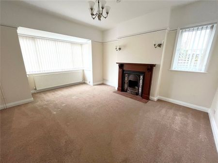 Field Road, Ilkeston, Derbyshire, DE7 - Photo 2