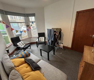 4 bedroom house to rent - Photo 1