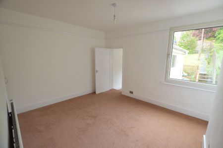 Hartington Street, Chatham, London - Photo 3