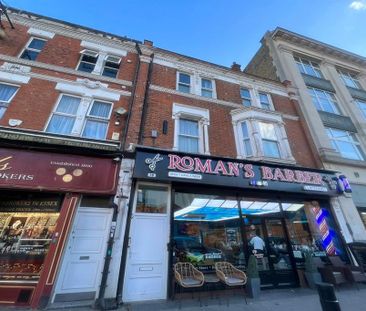 2 bedroom flat to rent - Photo 2