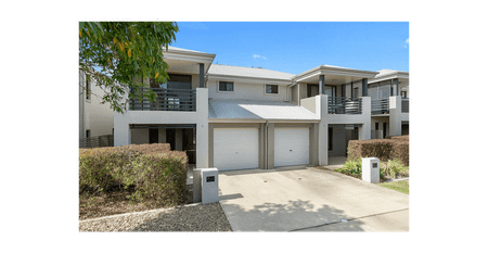 Modern, Low-Maintenance Living in Prime Wakerley Location - Photo 5