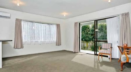 Get in quick - Photo 4